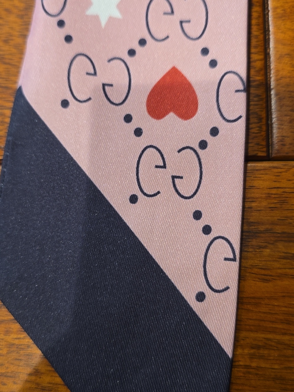 GG Logo Bag Or Hair Scarf - Picture 4 of 6